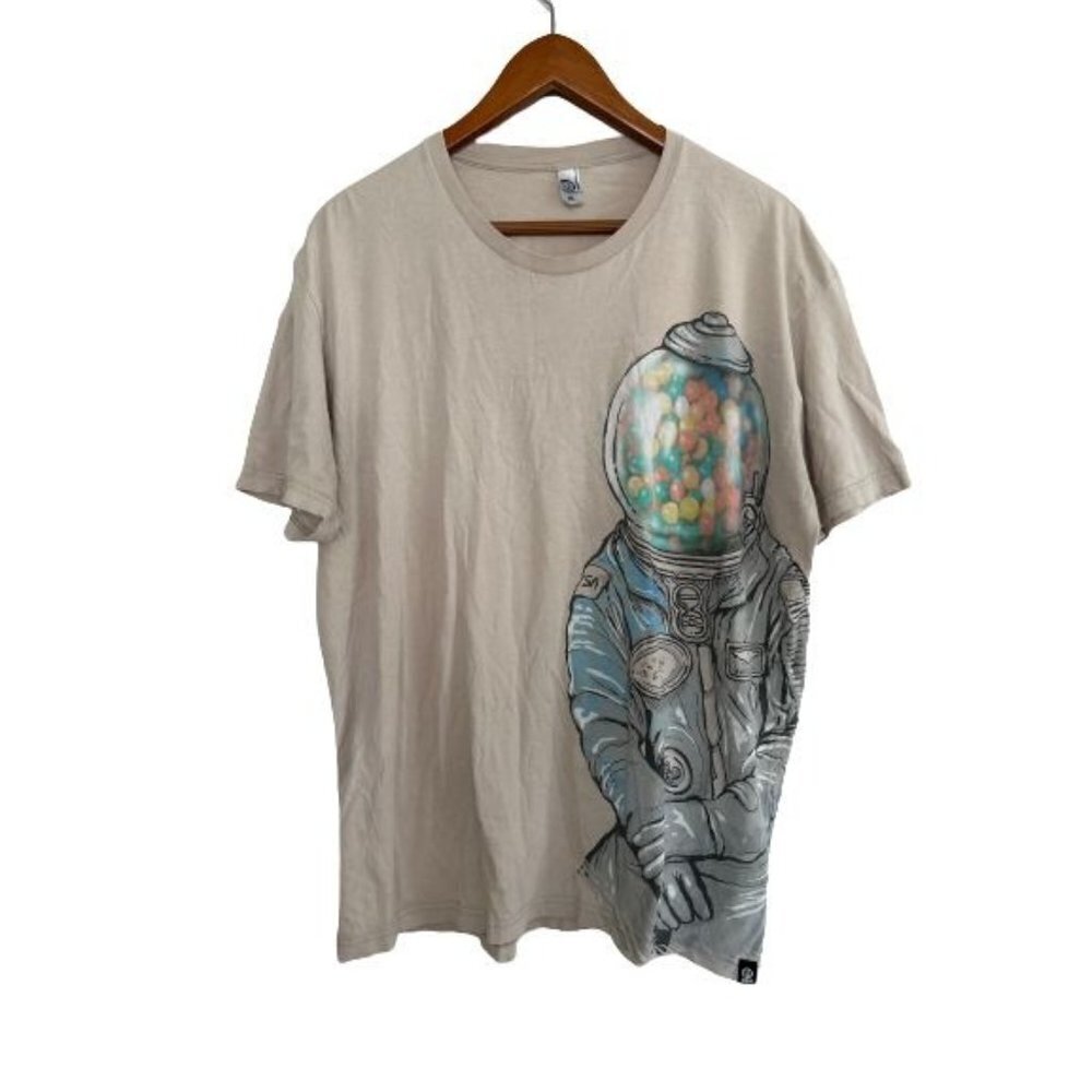 DBH Tee T-Shirt with astronaut bubble gum hat cotton Size XLarge